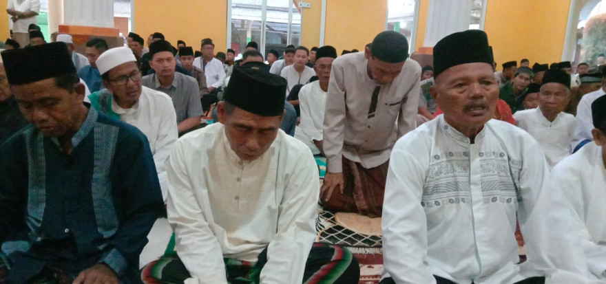 Masyarakat Desa Cariumulya Gelar Sholat Idul Fitri 2025 di Masjid Al Bilal Dusun Cariu II